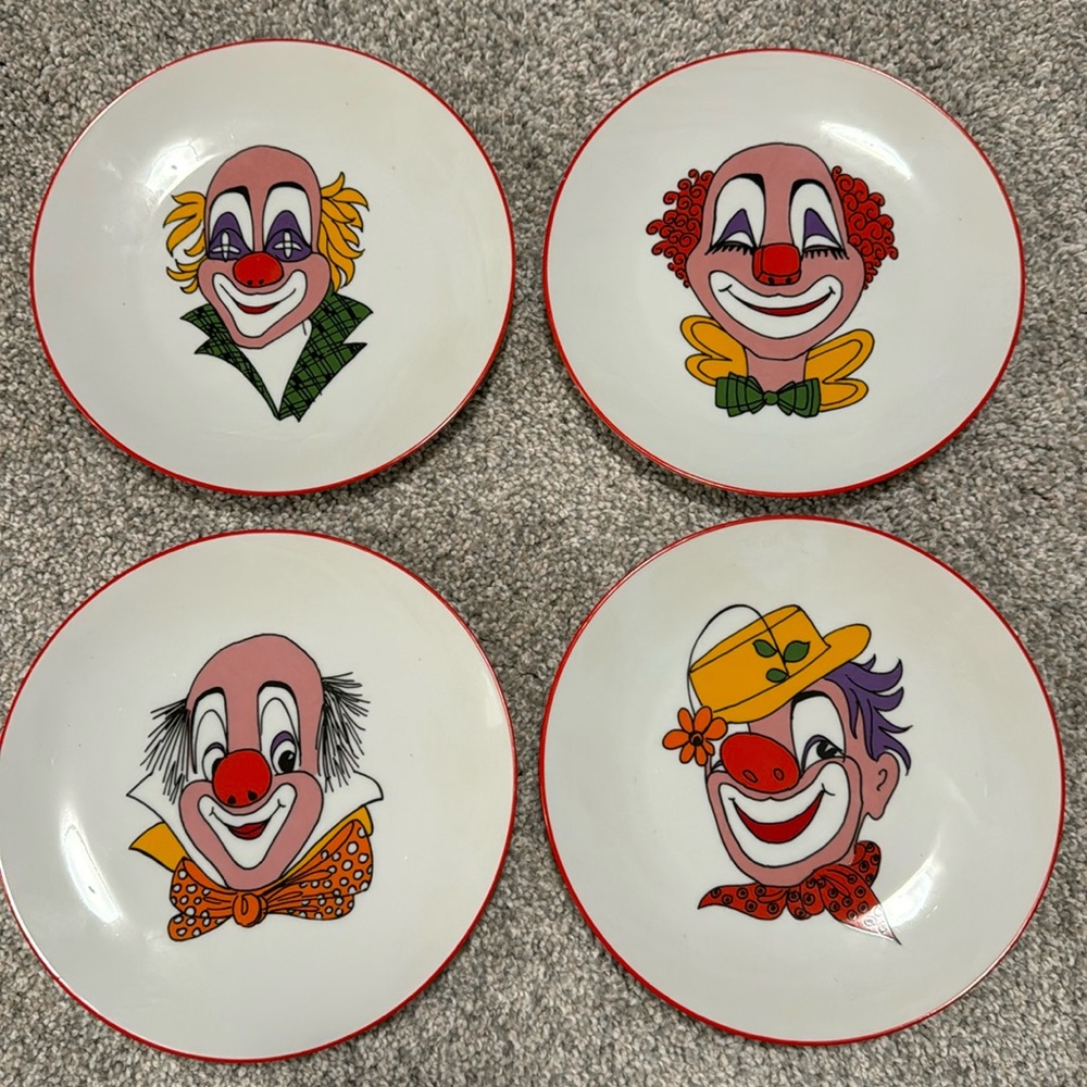 Vtg CIRCUS CLOWN PLATE 8” BAREUTHER WALDSASSEN BAVARIA GERMANY #132 Lot of 4